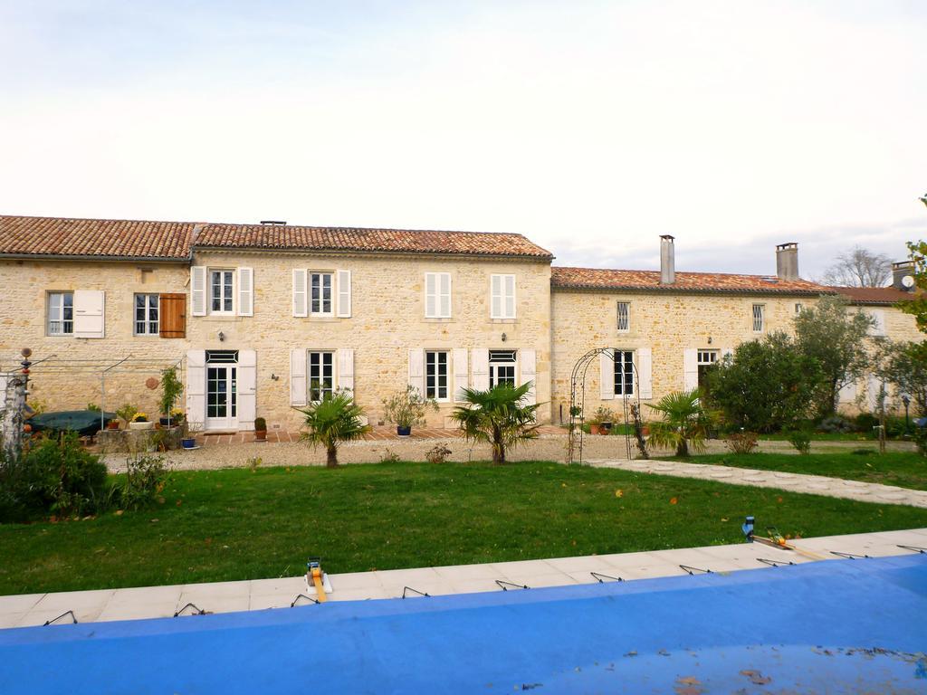 Domaine Du Papillon Bed & Breakfast Lesparre-Médoc Dış mekan fotoğraf